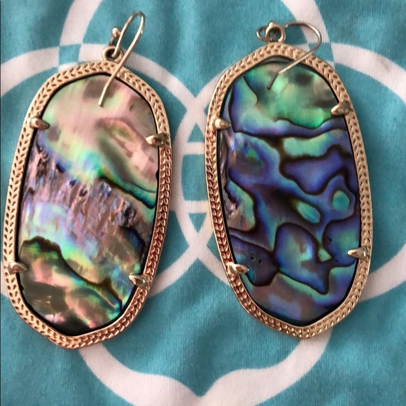 Kendra Scott Danielle Earrings - Picture 2 of 3